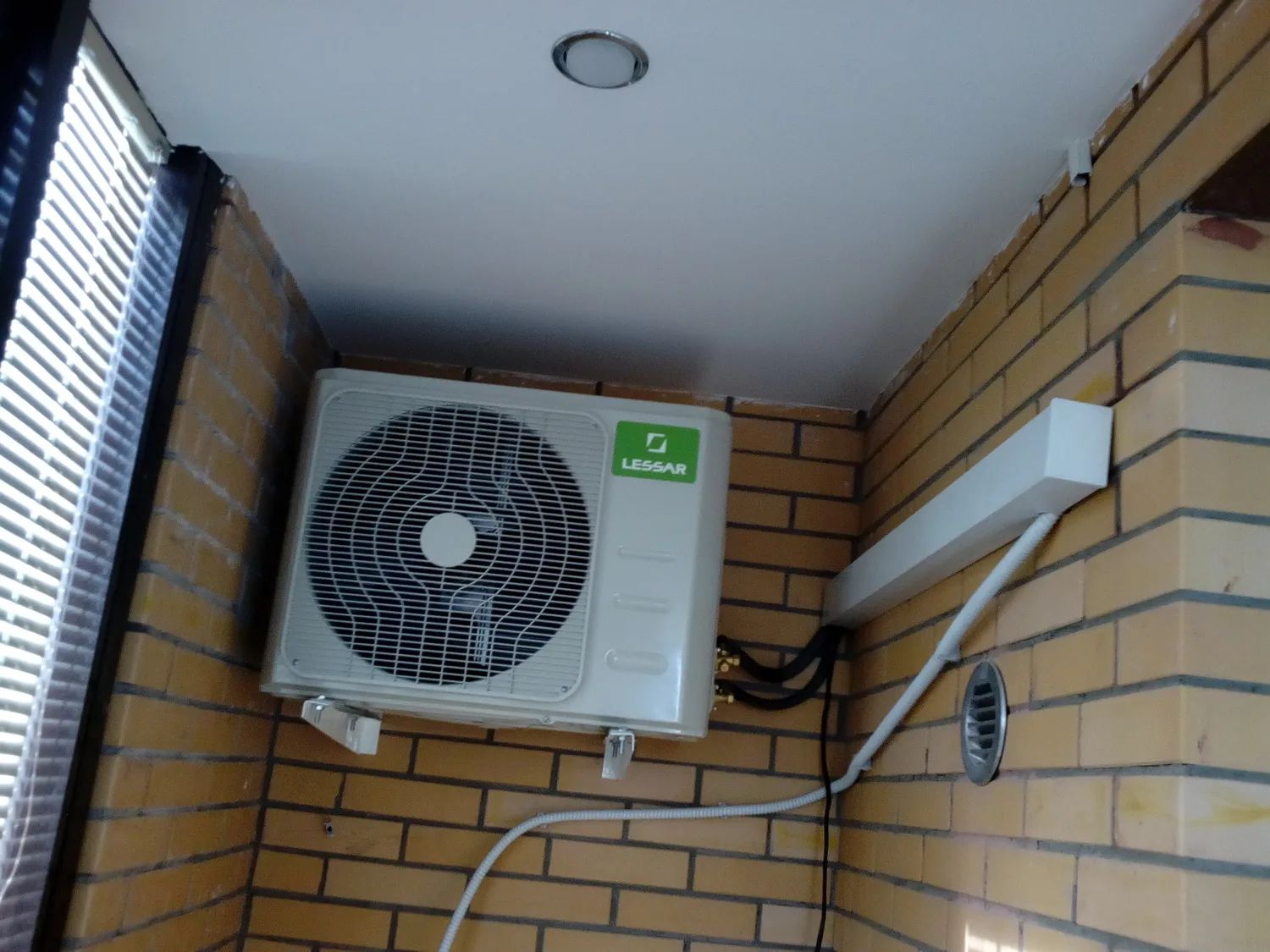 Фото примера работы: Шум наружного блока